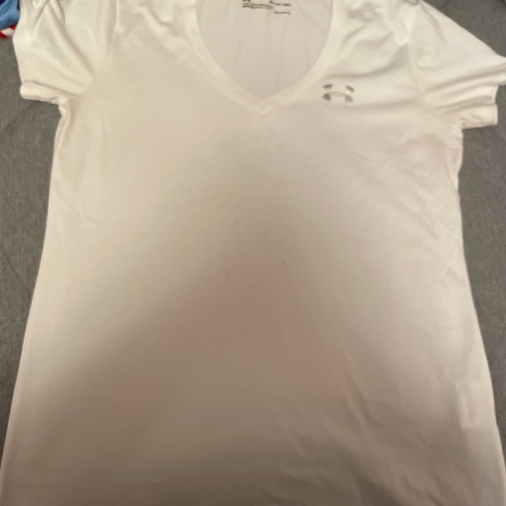 under armour athletic shirt